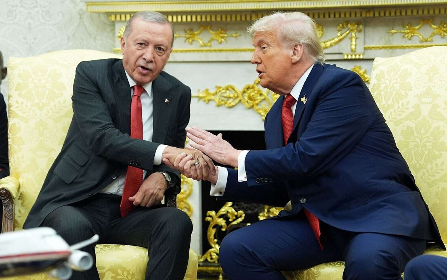“Ərdoğana çox hörmət edirlər” - Tramp 