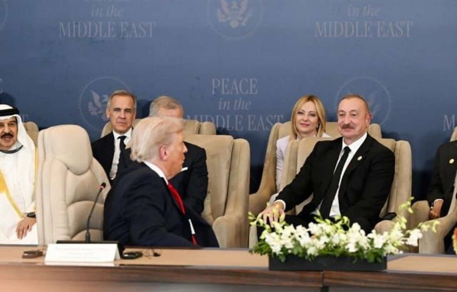 İlham Əliyev Yaxın Şərq Sülh Sammitində iştirak etdi - FOTO 
