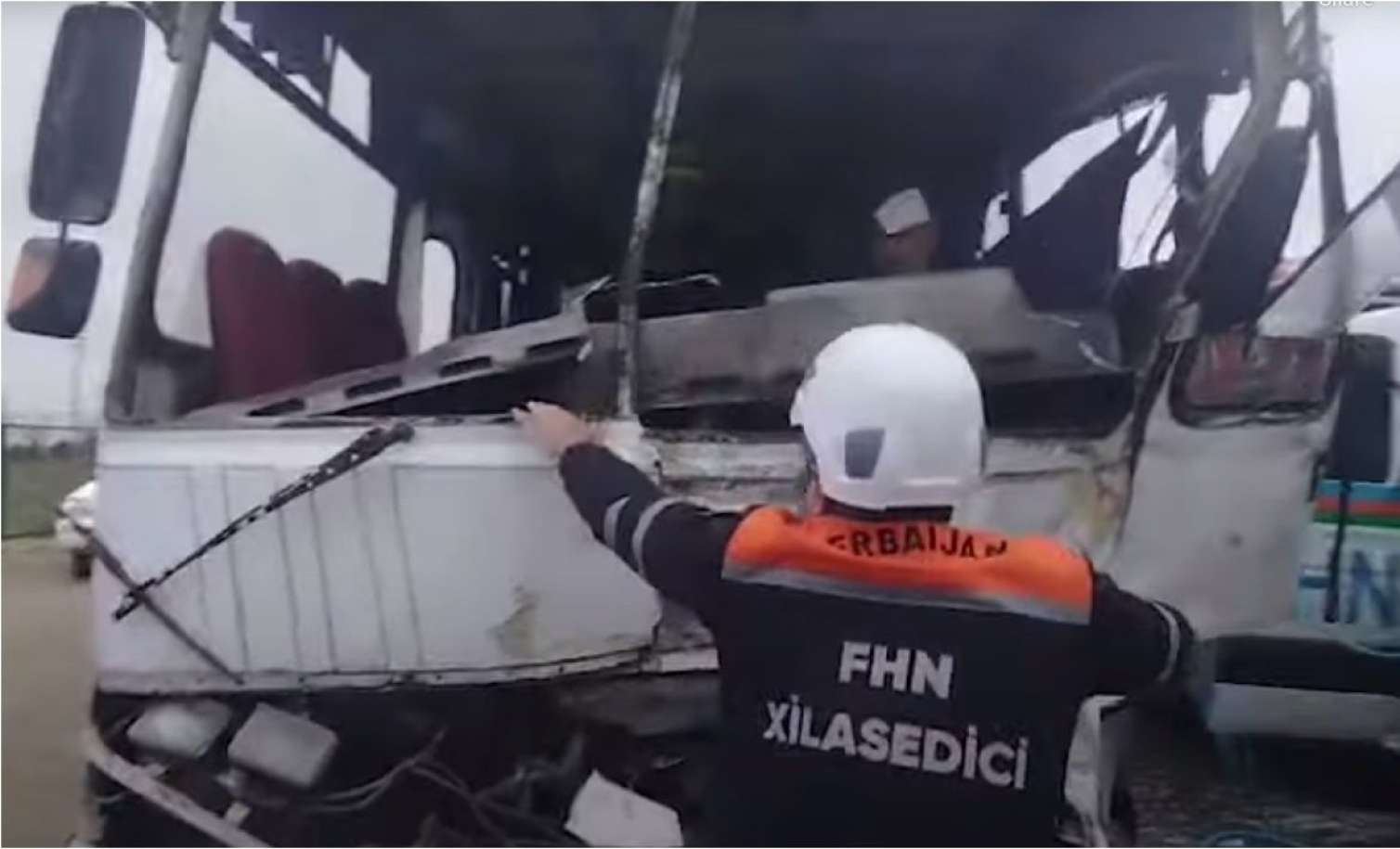 Bakıda dəhşətli avtobus qəzası - VİDEO