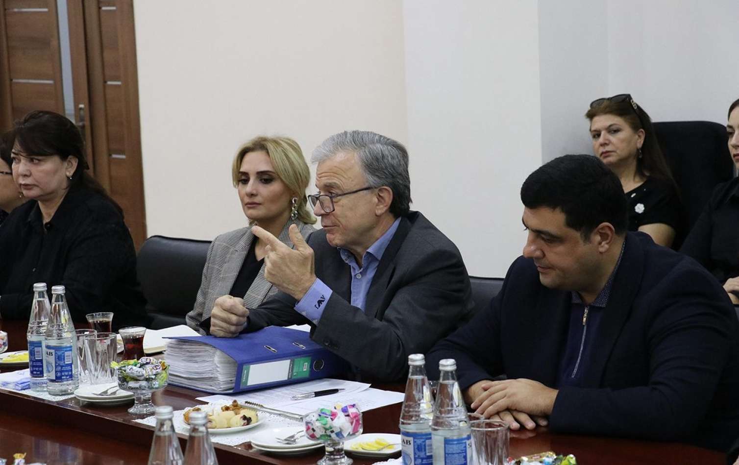 Qərbi Kaspi Universitetində jurnalistlər üçün mediatur təşkil olundu 