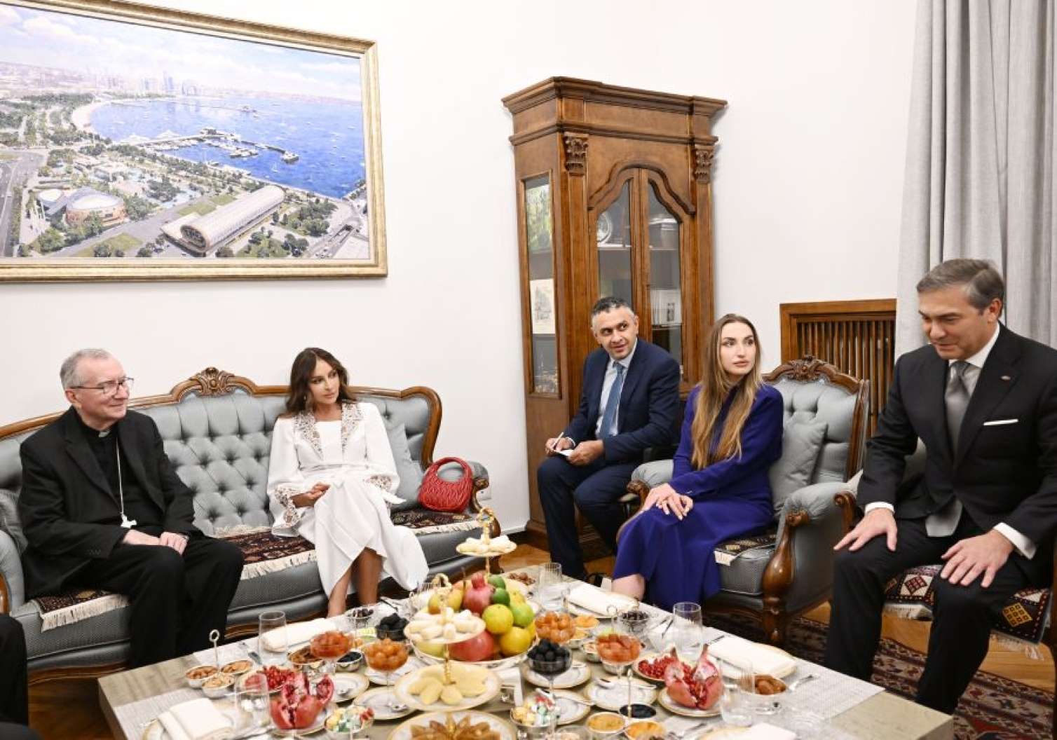 Mehriban Əliyeva Vatikandakı səfirliyimizin açılışında - FOTO 