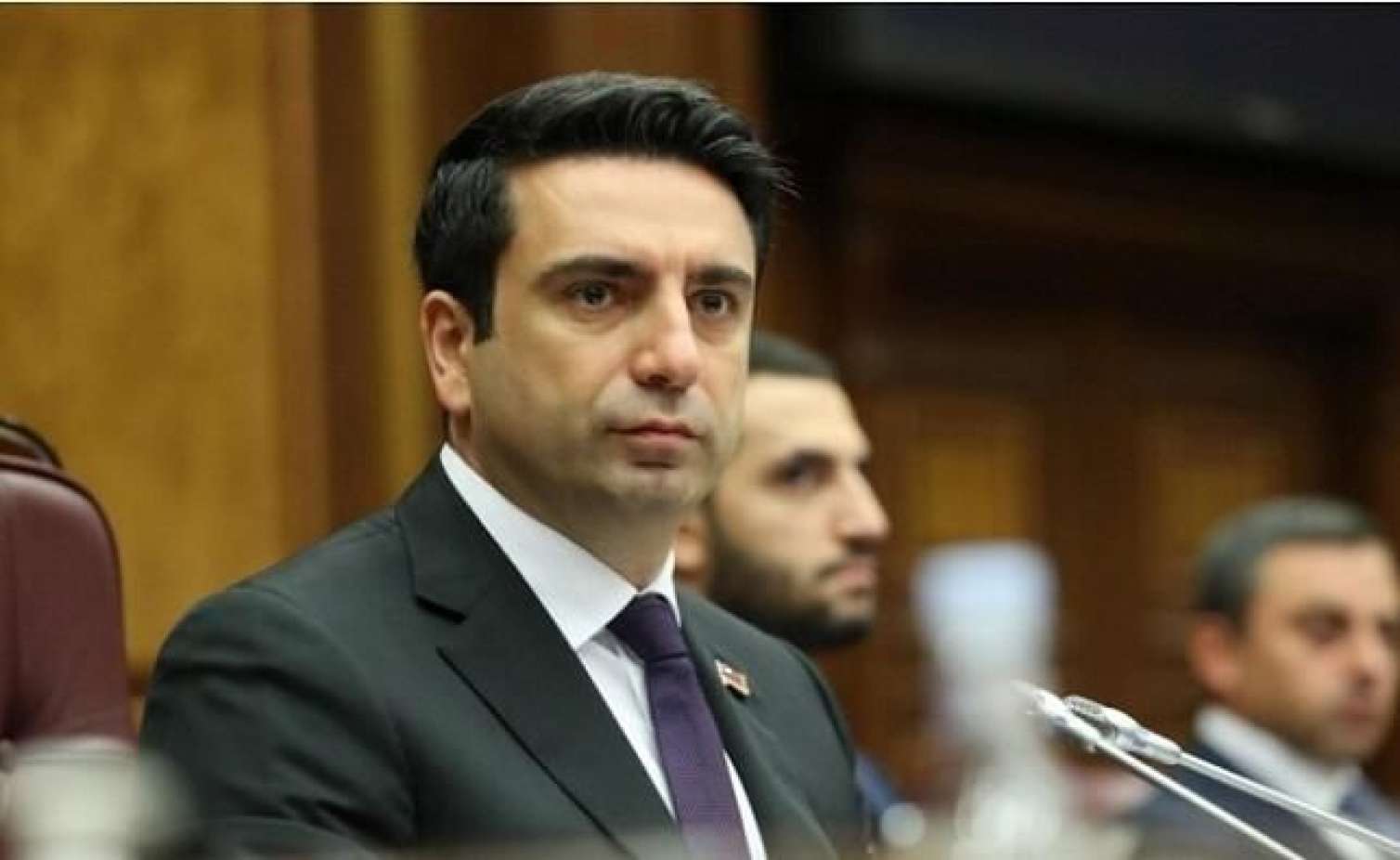 Bakı ilə komissiya yaradılıb, proses davam edir - Simonyan 