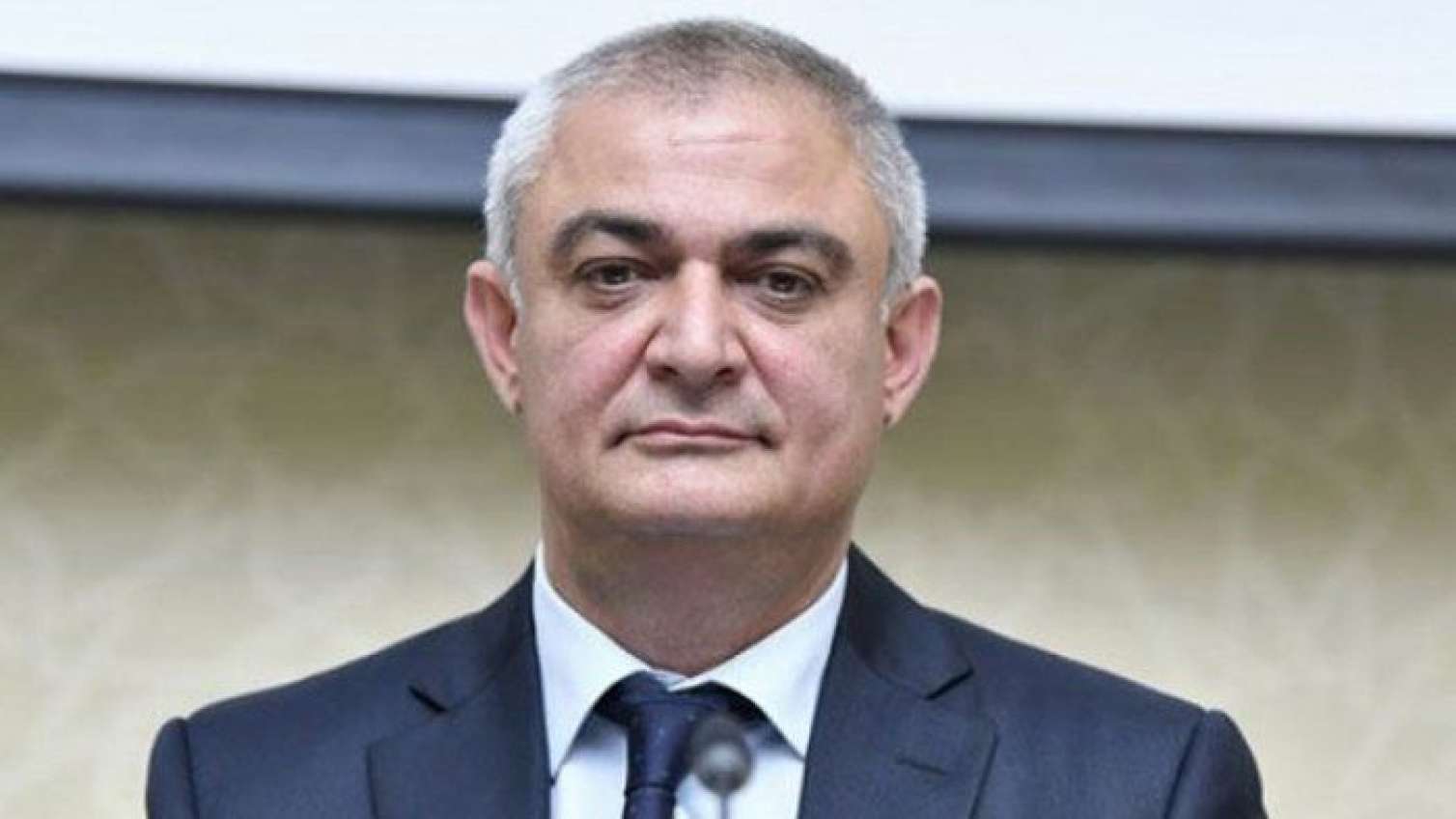 İlqar Mustafayevin MƏHKƏMƏ İŞİ: Sabiq idarə rəisi nə qədər pul mənimsəyib? 