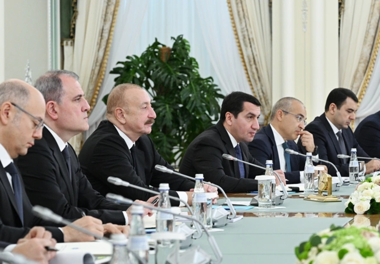 Əliyev Astanada: mühüm iclas keçirildi  - FOTO