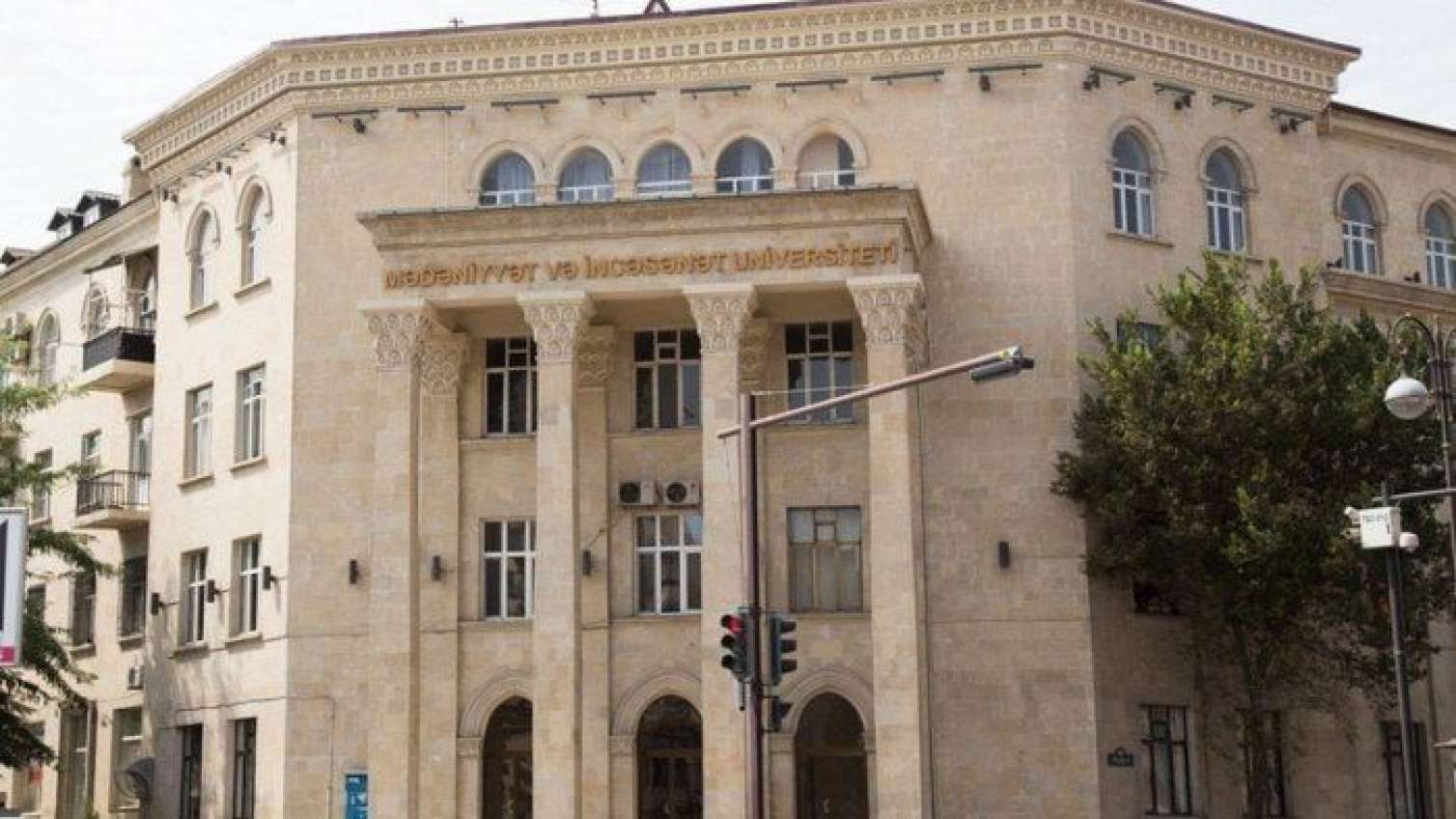 Mədəniyyət və İncəsənət Universiteti tələbələrin təqaüdlərini niyə GECİKDİRİR? – Rəsmi AÇIQLAMA 