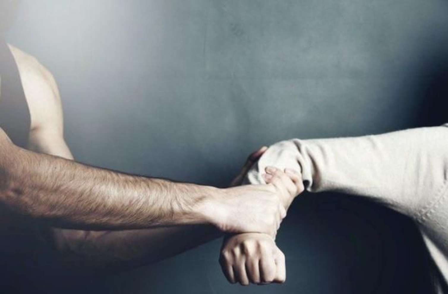 Dostunun sevgilisini qaçırdı: biri bıçaqlandı, biri öldü, biri həbs olundu – TƏFƏRRÜAT 