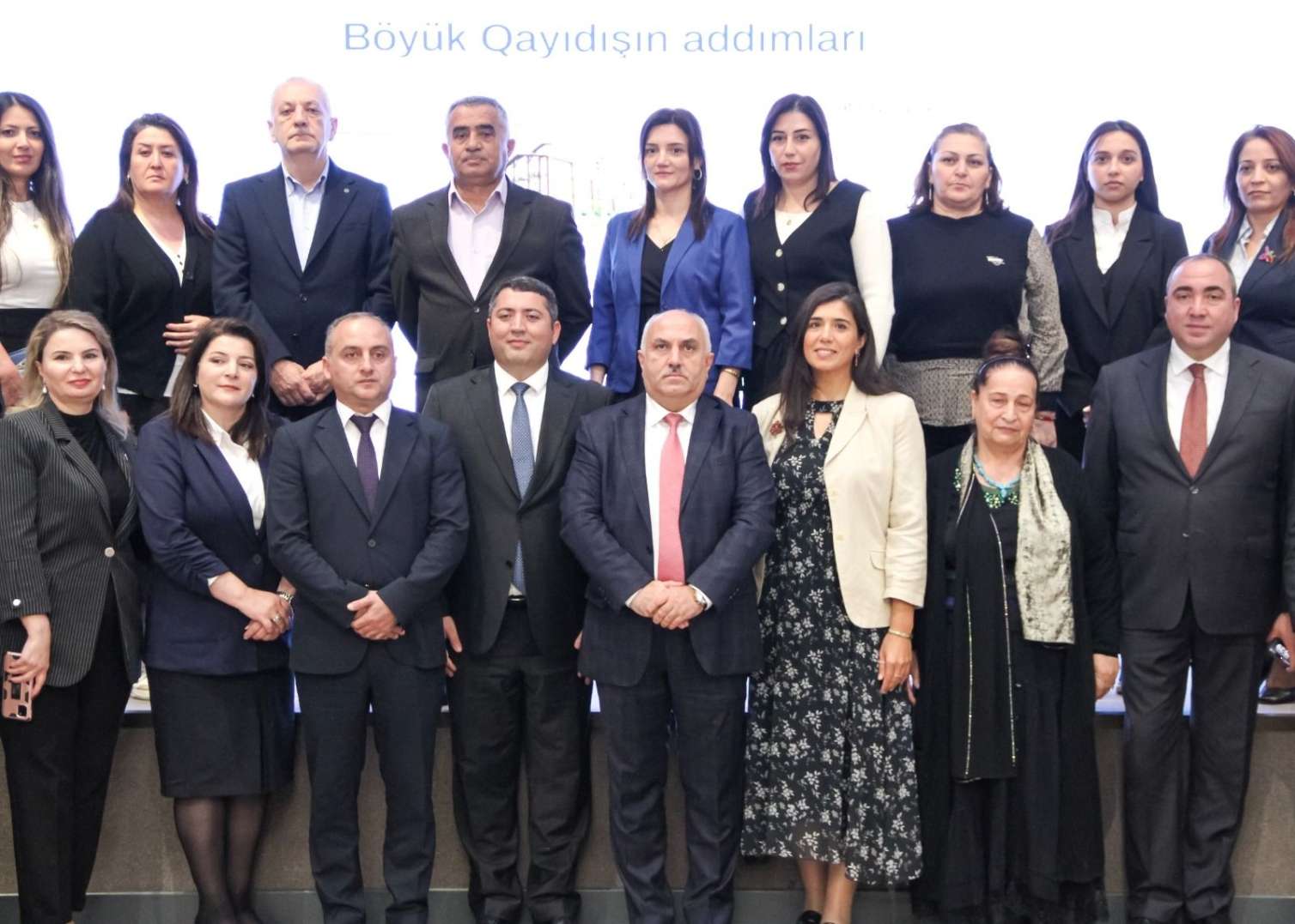 Cəbrayıl şəhərində "Zəfərin 5-ci ili: Böyük Qayıdışın addımları" fotosərgisi və "Bura mənim evimdir" filminin təqdimatı keçirilib 