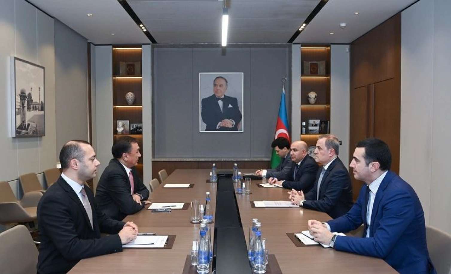 Ceyhun Bayramov Kubanıçbek Ömüralıyevi qəbul etdi - Foto