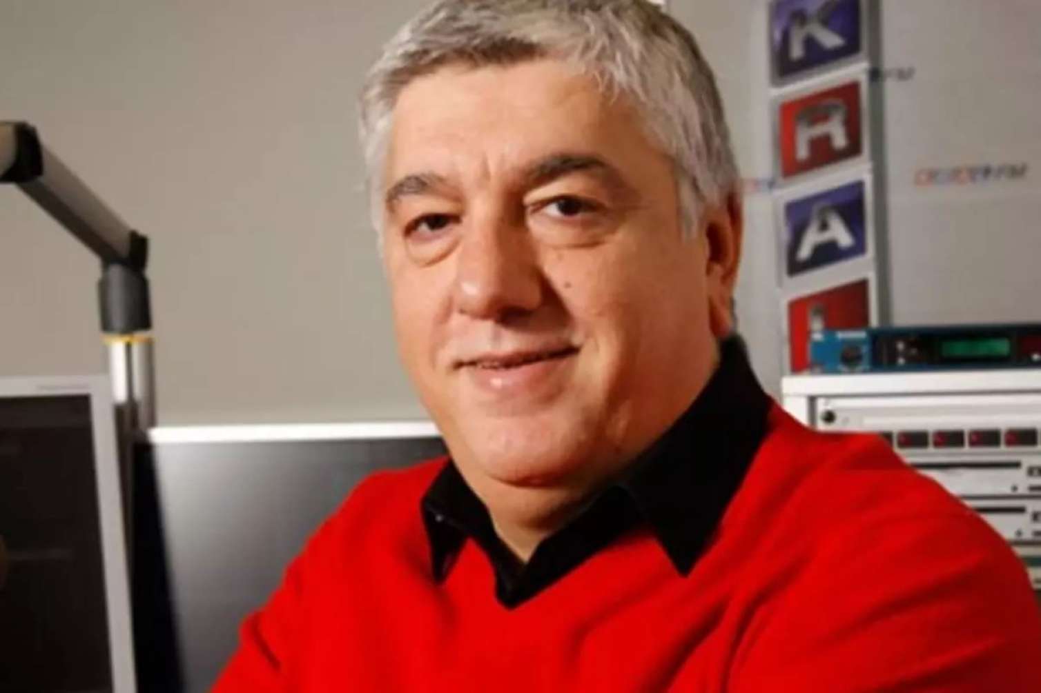 Məşhur jurnalist vəfat etdi - FOTO 