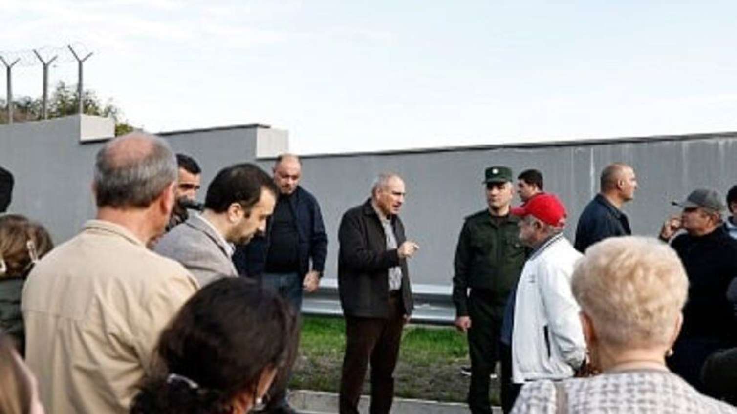 Paşinyan Azərbaycanla sərhəddə gəldi 
