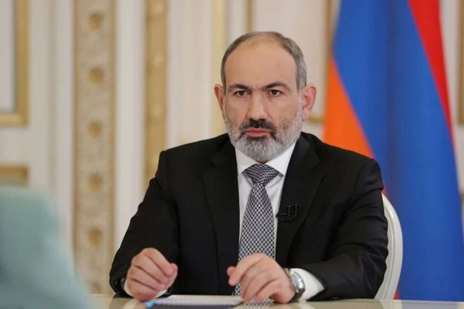 Azərbaycan Ermənistana yol verdi - Paşinyan səhv başa düşdü 