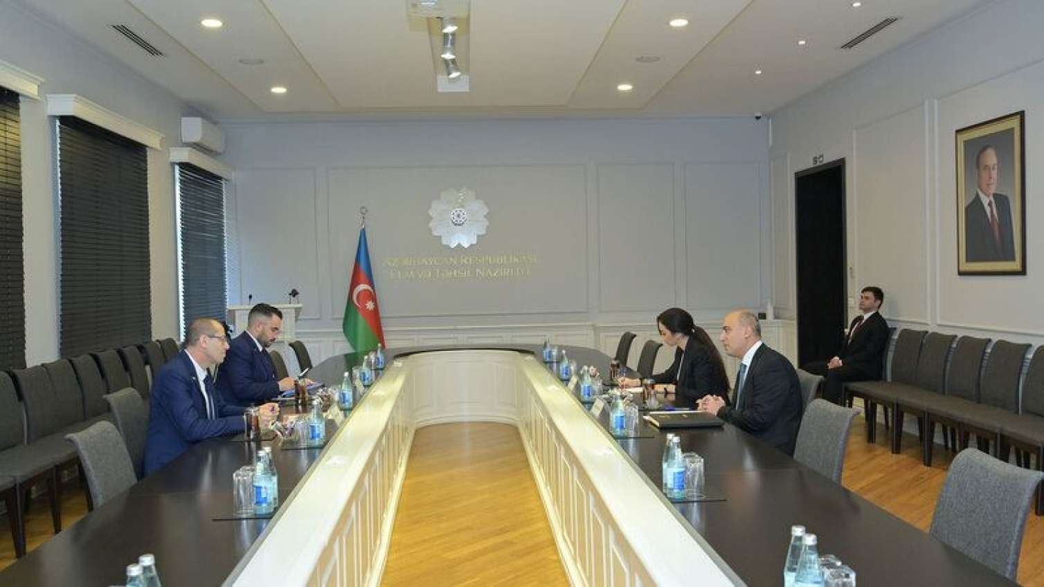 Emin Əmrullayev İsrail səfiri ilə görüşdü 
