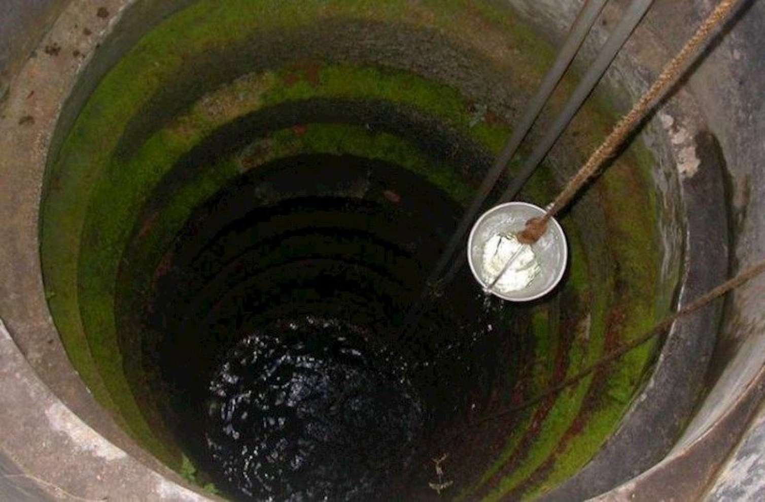 İsmayıllıda bir yaşlı körpə su quyusuna düşərək öldü 