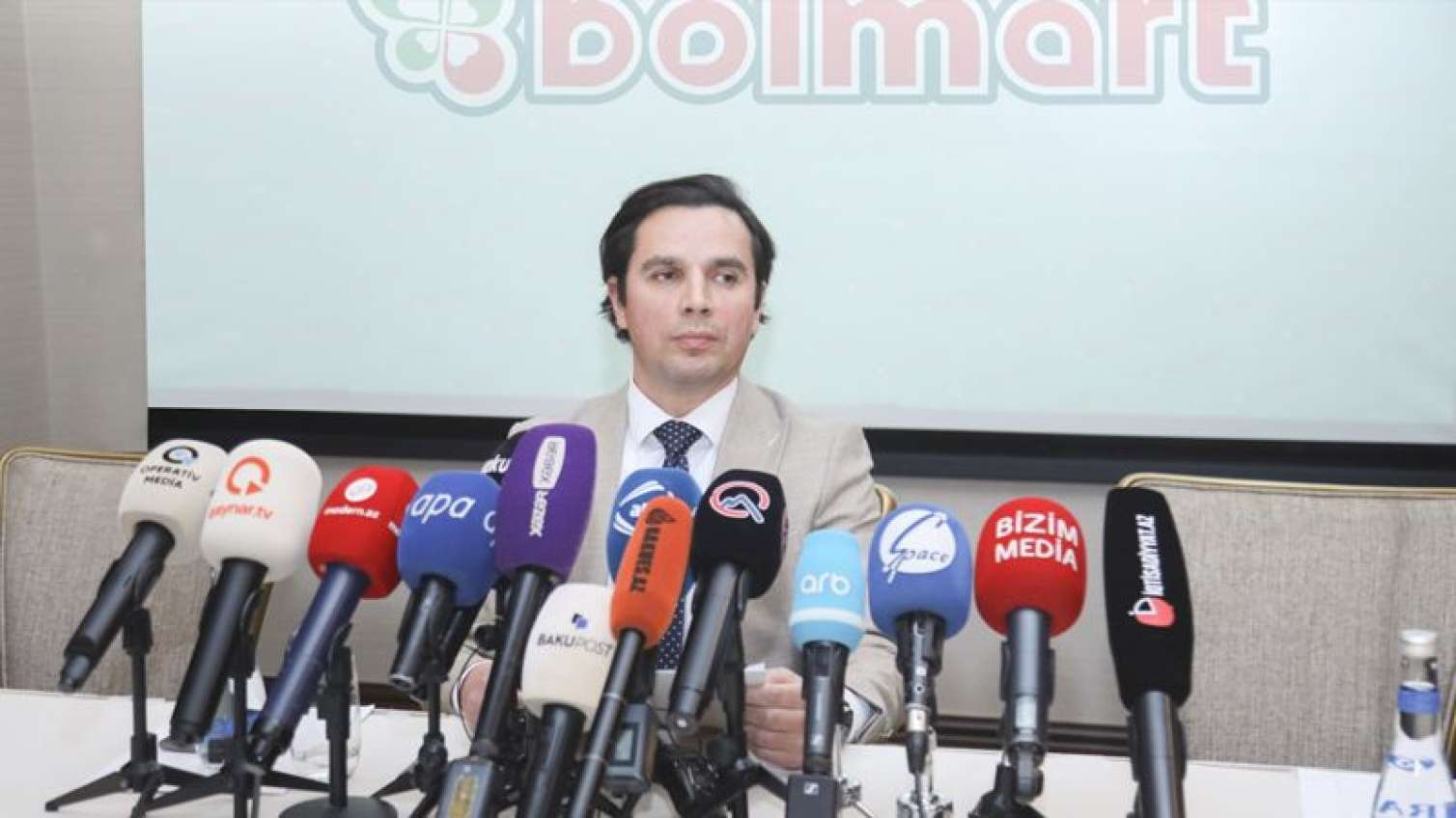 "Mağazalarımız əvvəlki qaydada işləyir" - "Bolmart"ın rəhbəri