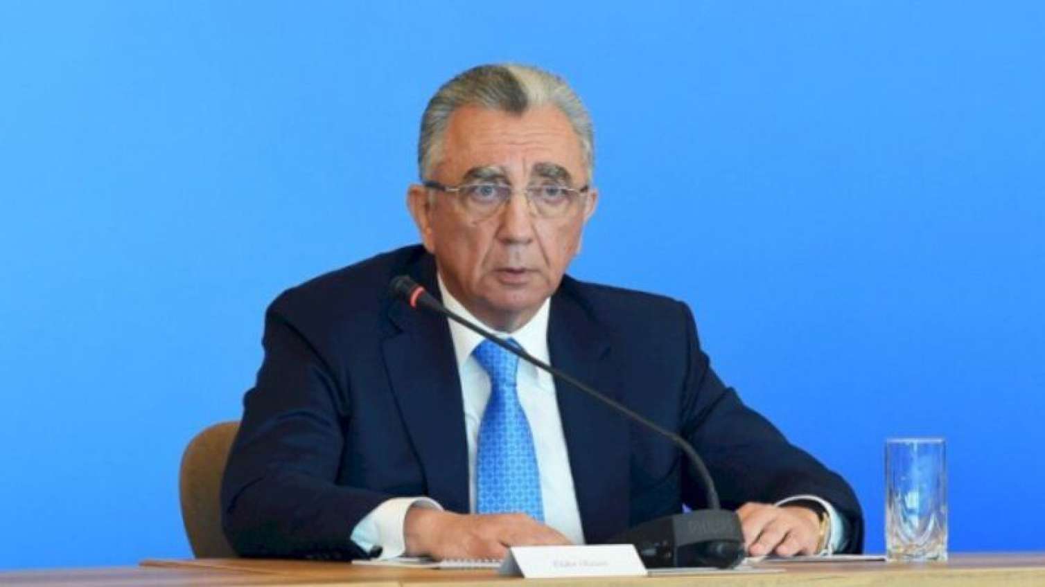 Bu məmur vəzifədən azad oluna bilər - Eldar Əzizov tapşırıq verdi 