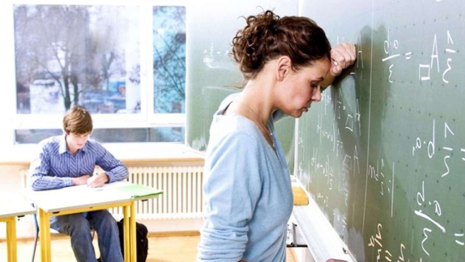 Müəllimlər üçün 8 saatlıq iş günü: Təklif həyata keçəcəkmi? 