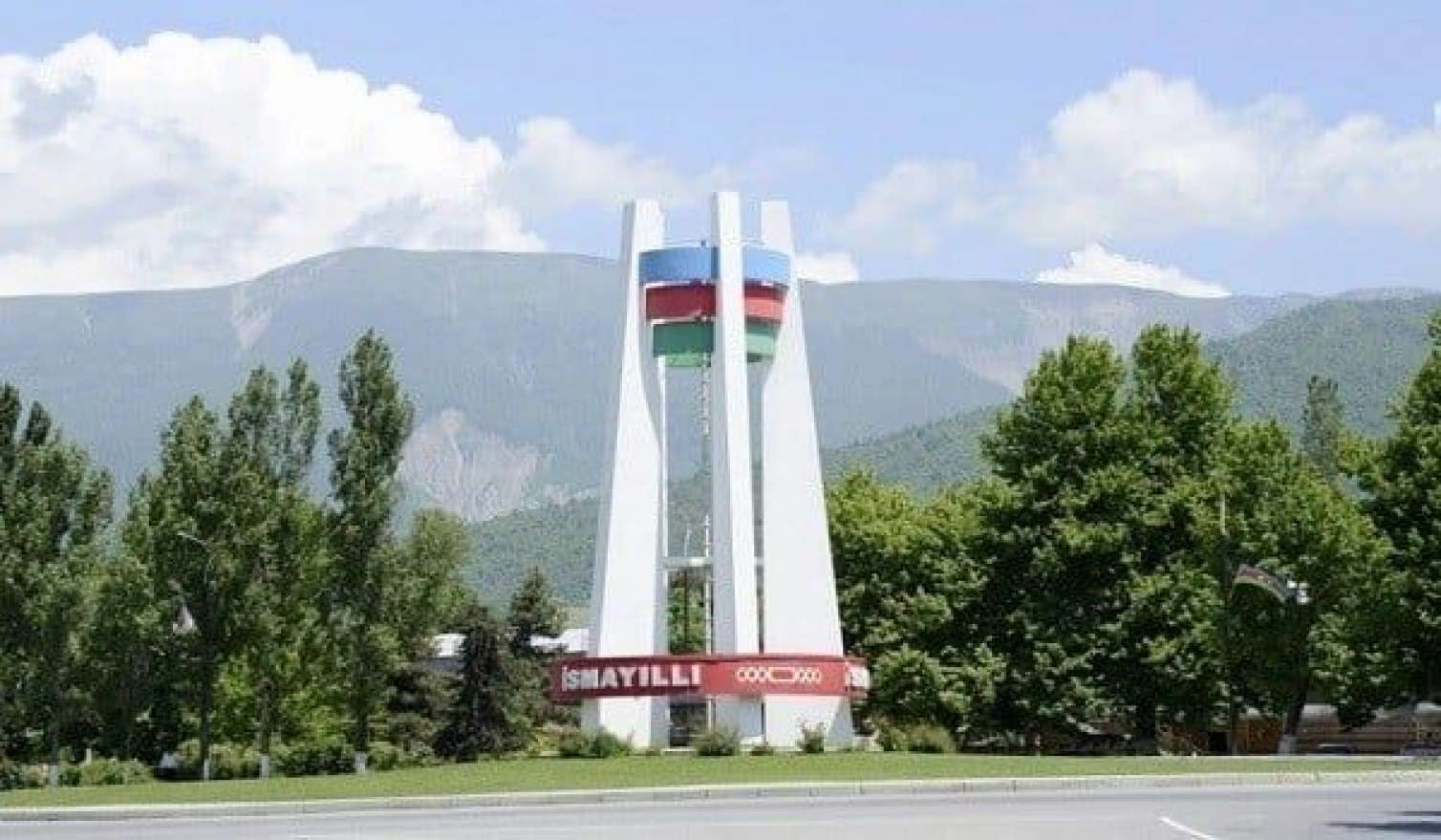 "İsmayıllı" yazılan tikili buna görə sökülür - Açıqlama 