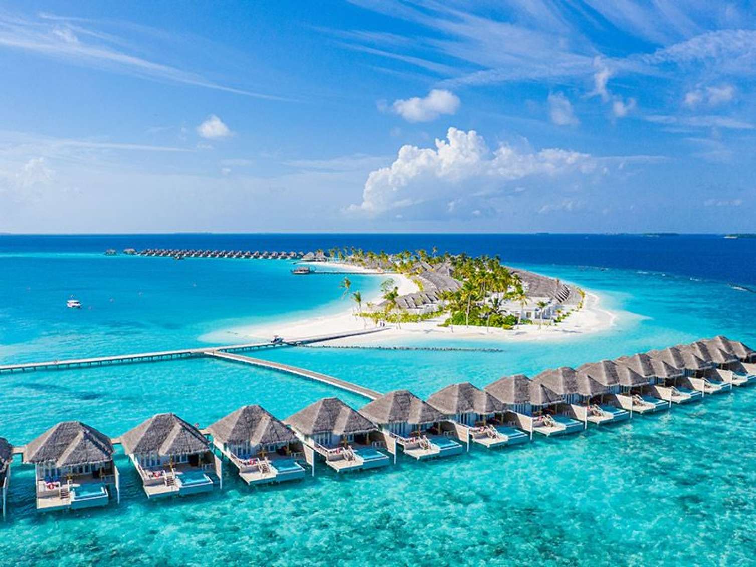 Bu ölkədə turistlərə və bu şəxslərə siqaret qadağası 