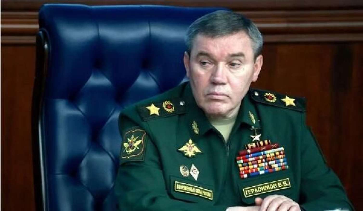 Hücum fiaskosu: Gerasimov iki generalı qovdu 