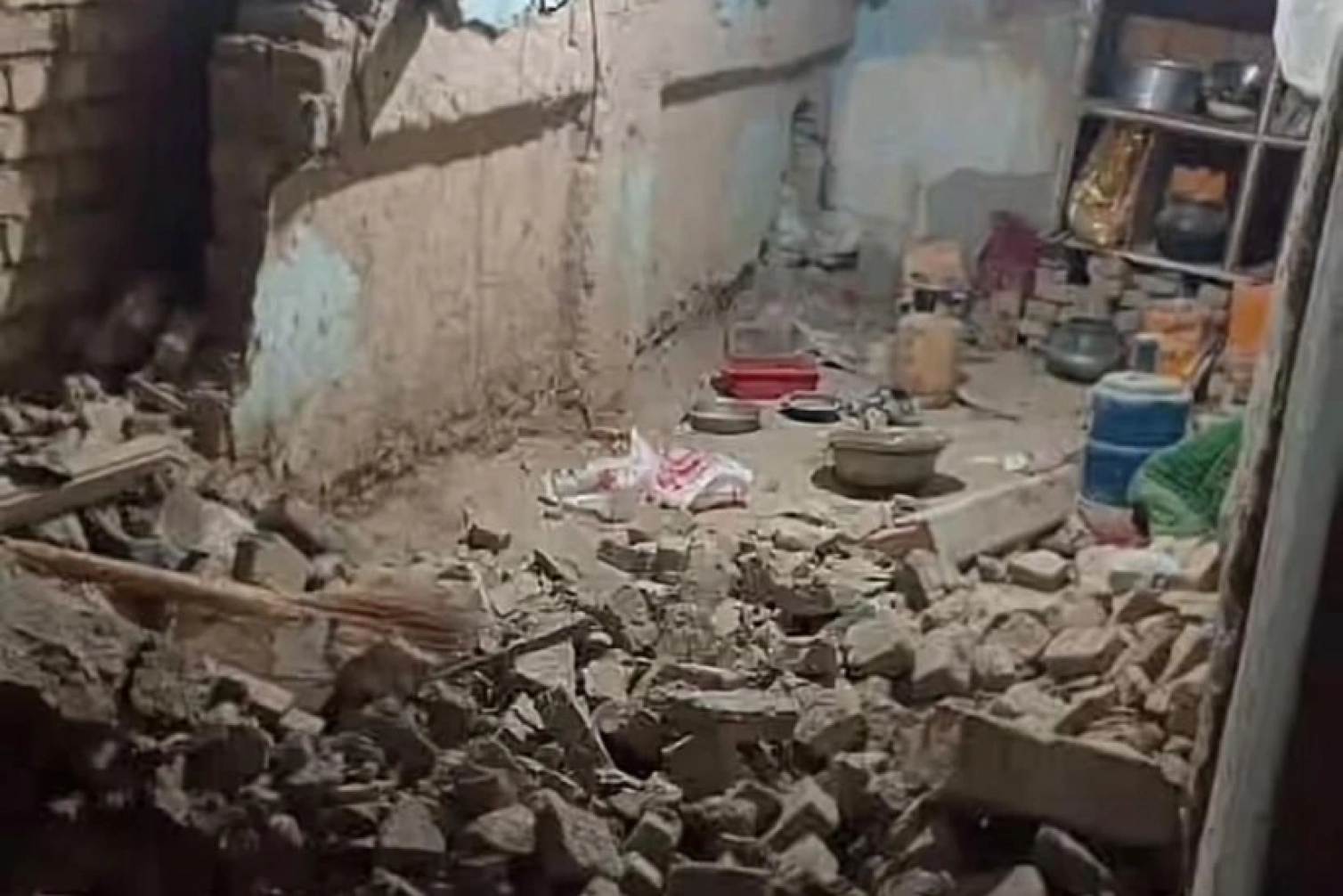 Əfqanıstandakı dəhşətli zəlzələdə – 20 ölü, 320 yaralı + VİDEO - YENİLƏNİB