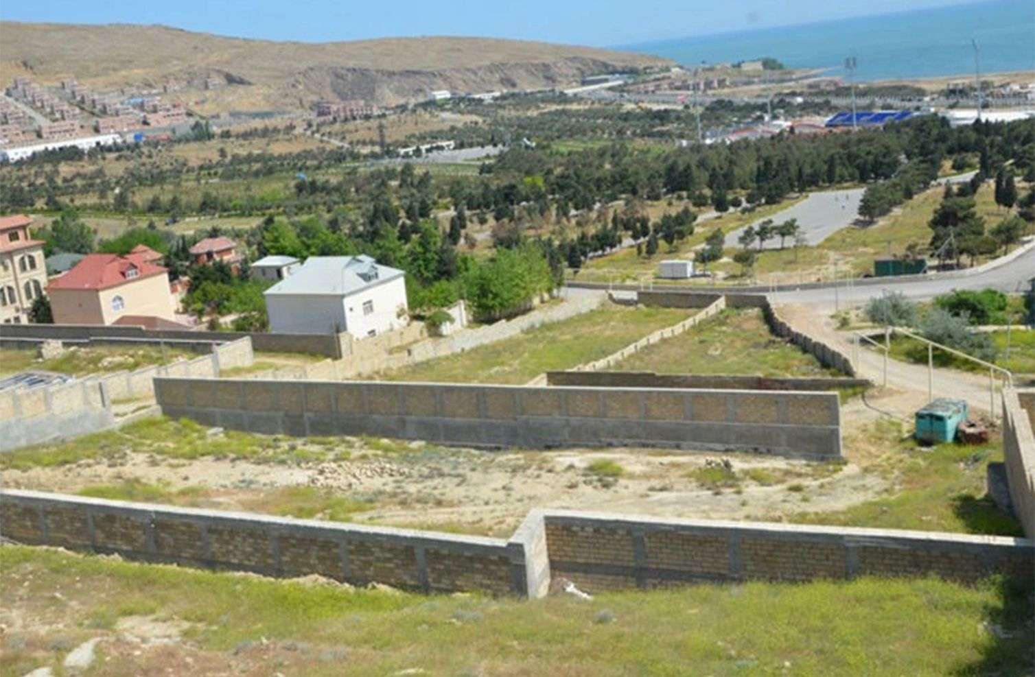 Hamam-tualet tikən vətəndaşa cinayət işi açıldı 