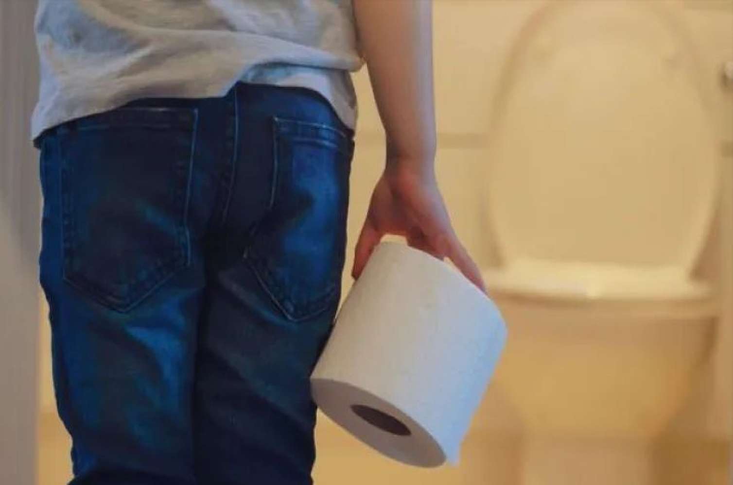 Bakıda tualet DAVASI: həbs olunan var 