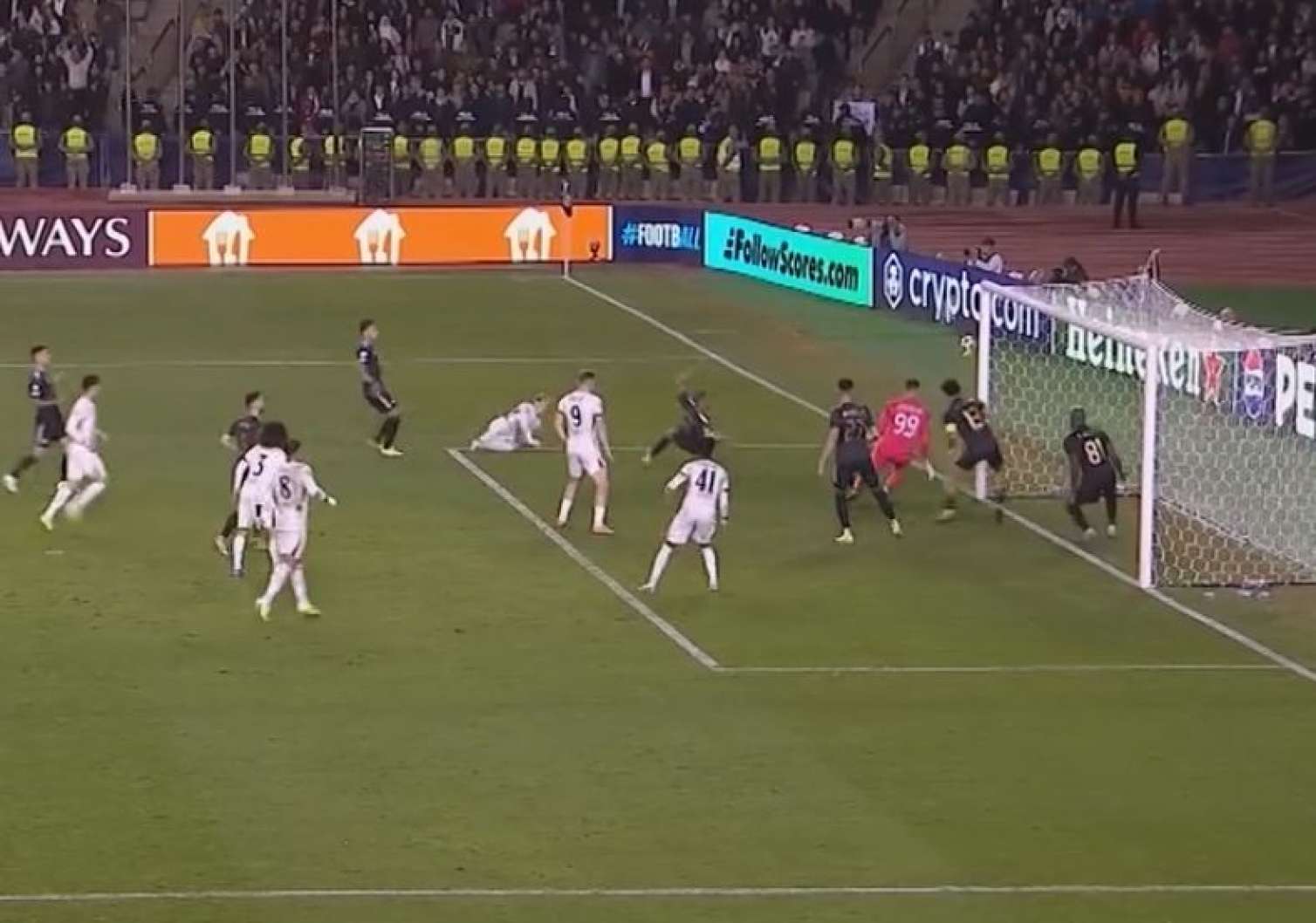 Koxalskinin qurtarışı ən yaxşılar arasında – UEFA açıqladı – VİDEO 