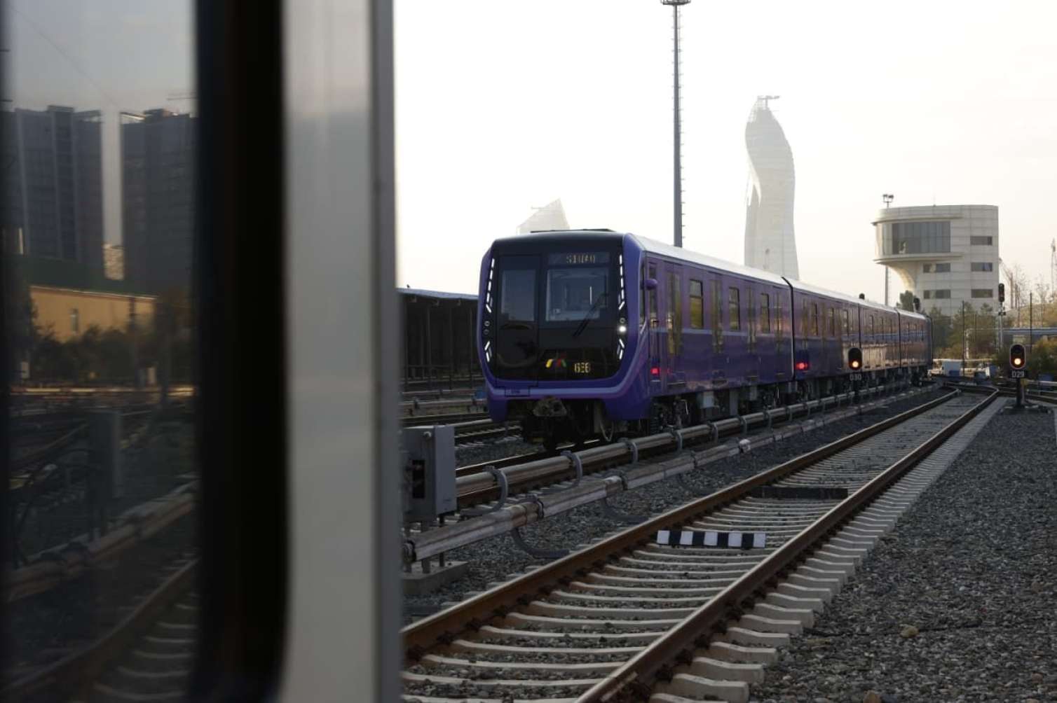 Daha 15 yeni vaqon istismara buraxıldı 