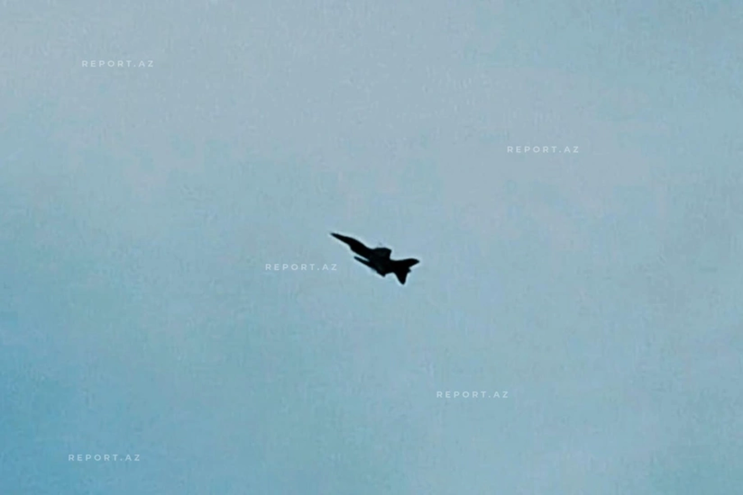 Qırıcılarımız Gəncə səmasında uçuş keçirdi 