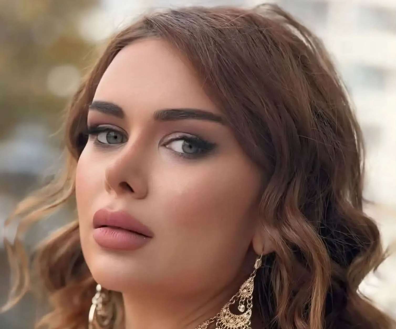 Azərbaycanlı qadın Romada çoxlu pulla YOXA ÇIXDI - FOTO 