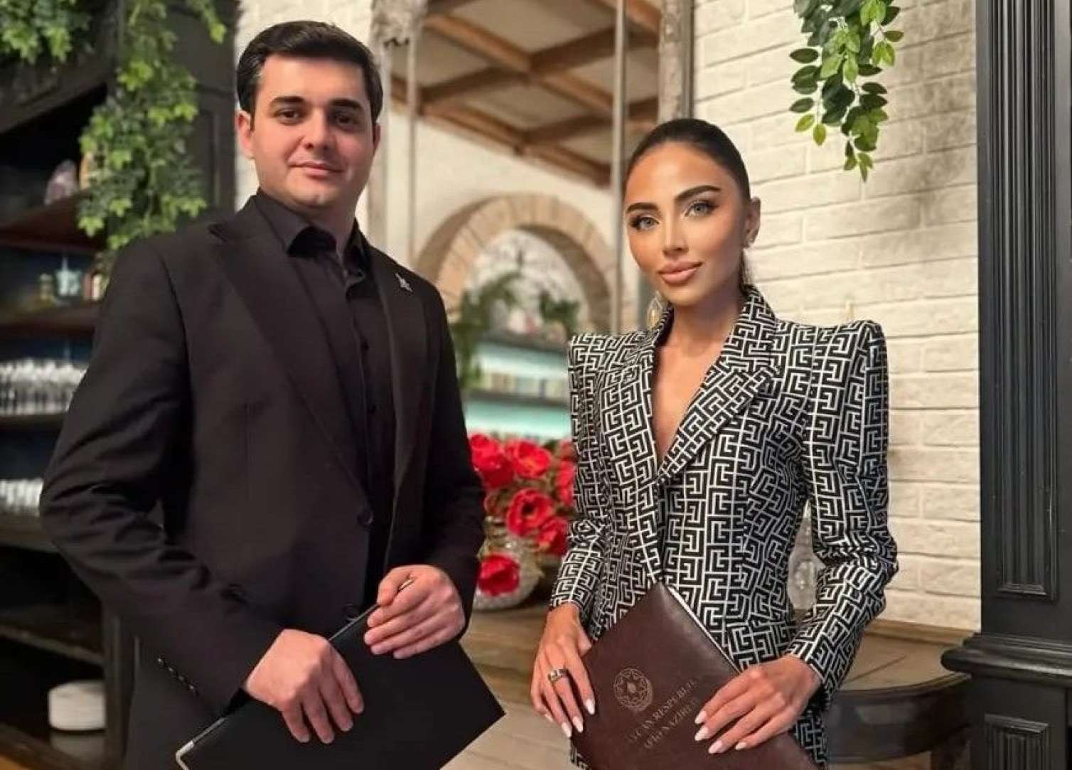 Paradın aparıcısı şəkil paylaşıb, şərh bölümünü bağladı - Foto 