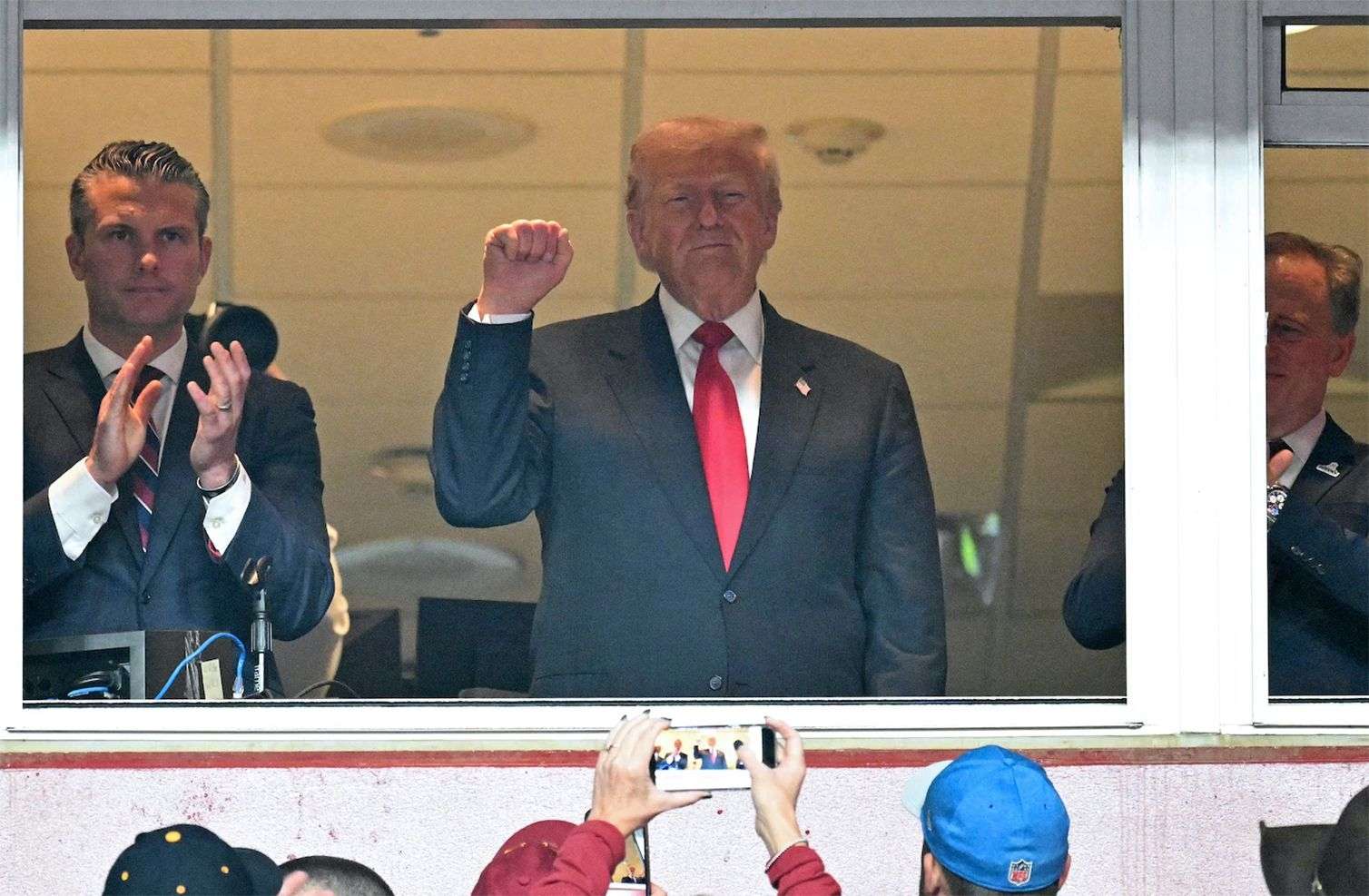 Trampdan heyrətləndirəcək addım – 50 il sonra ilk dəfə 