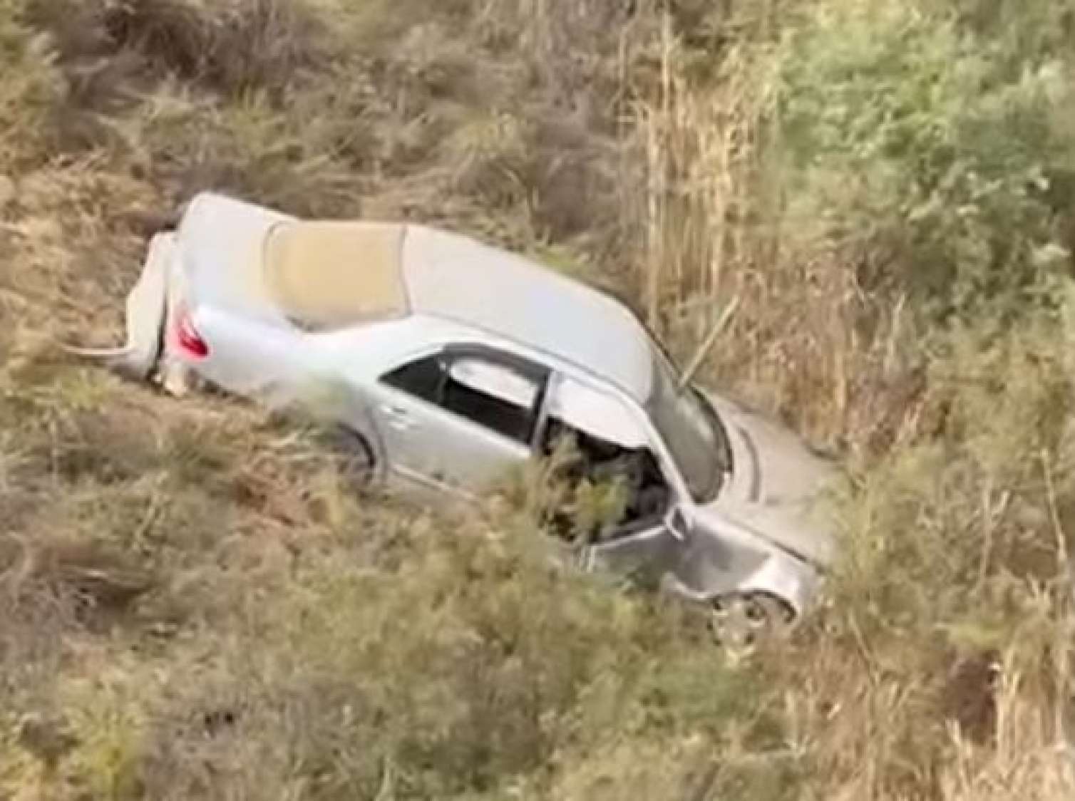 Maşın dərəyə aşdı – Sürücü öldü – VİDEO 