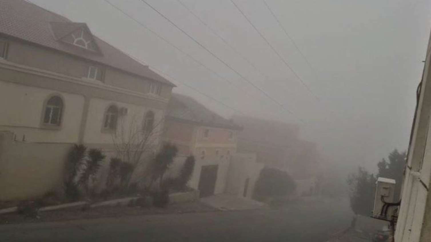 Bakını duman bürüdü: SƏBƏB 