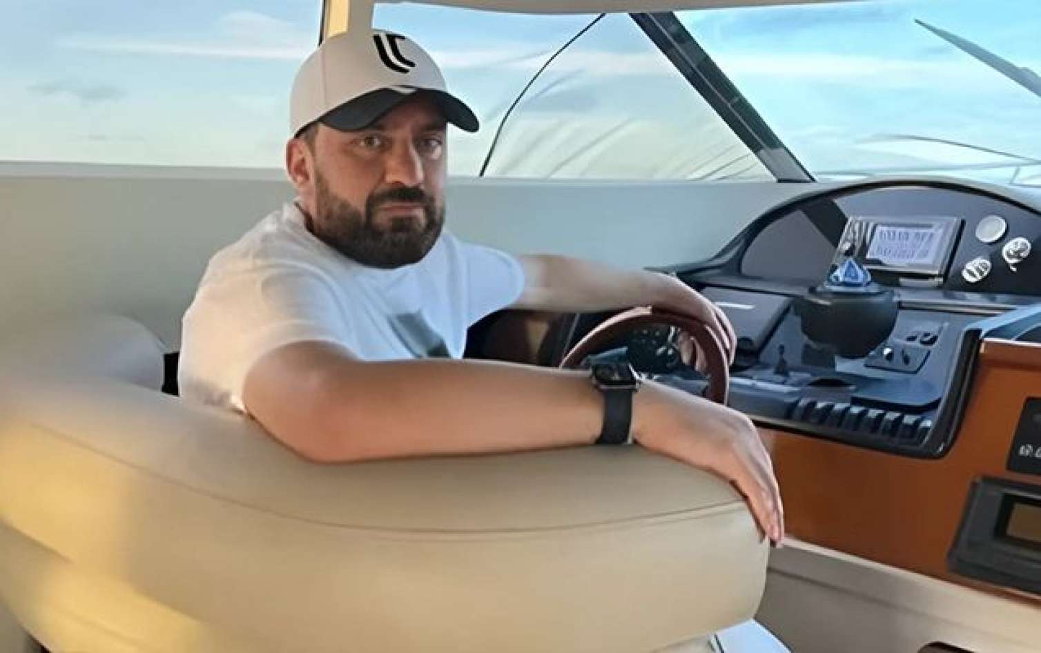 Qumarxana şəbəkəsi yaradaraq 171 milyondan çox qazanıbmış... 