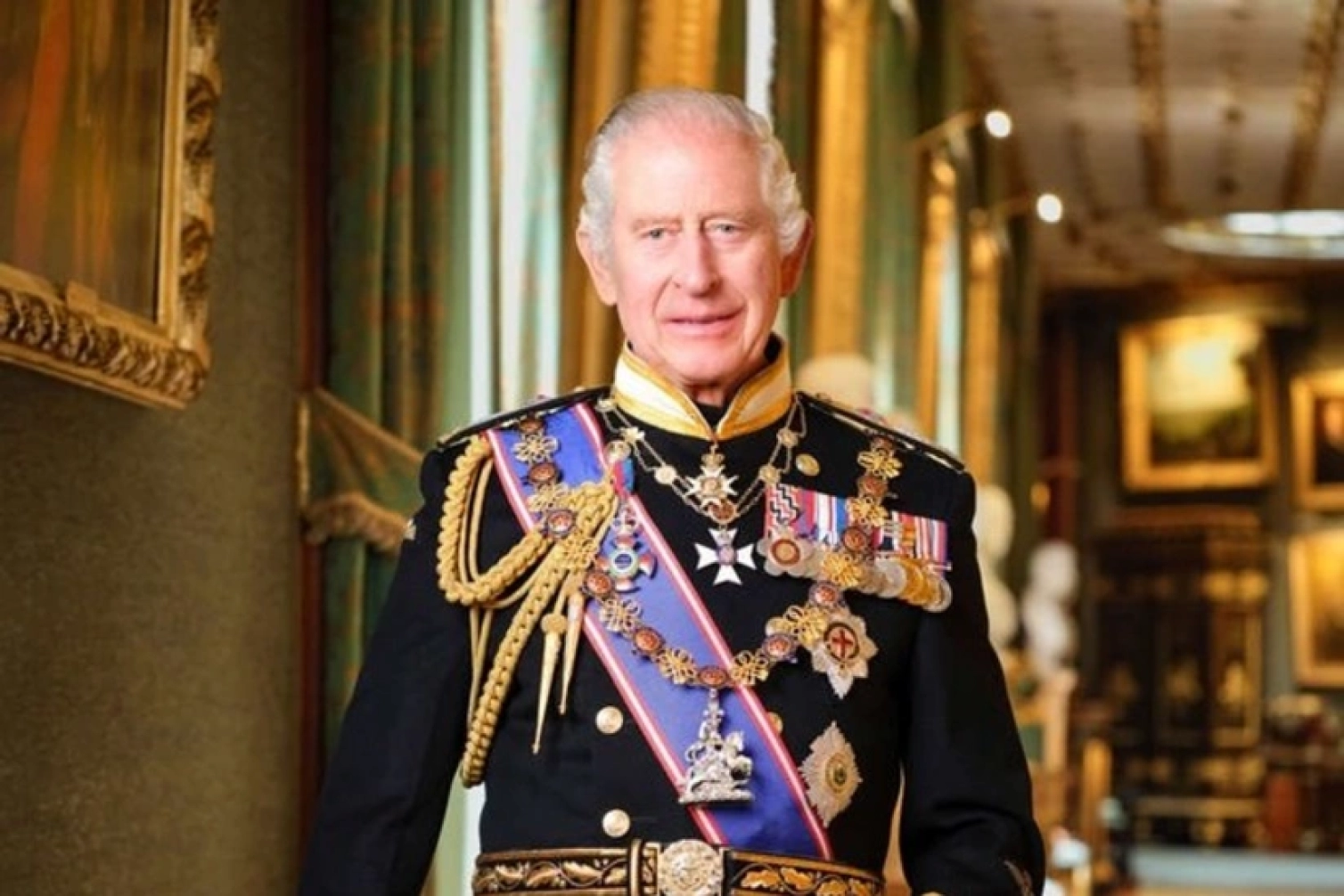 III Çarlz Böyük Britaniyanın ən yaşlı beşinci monarxı oldu 
