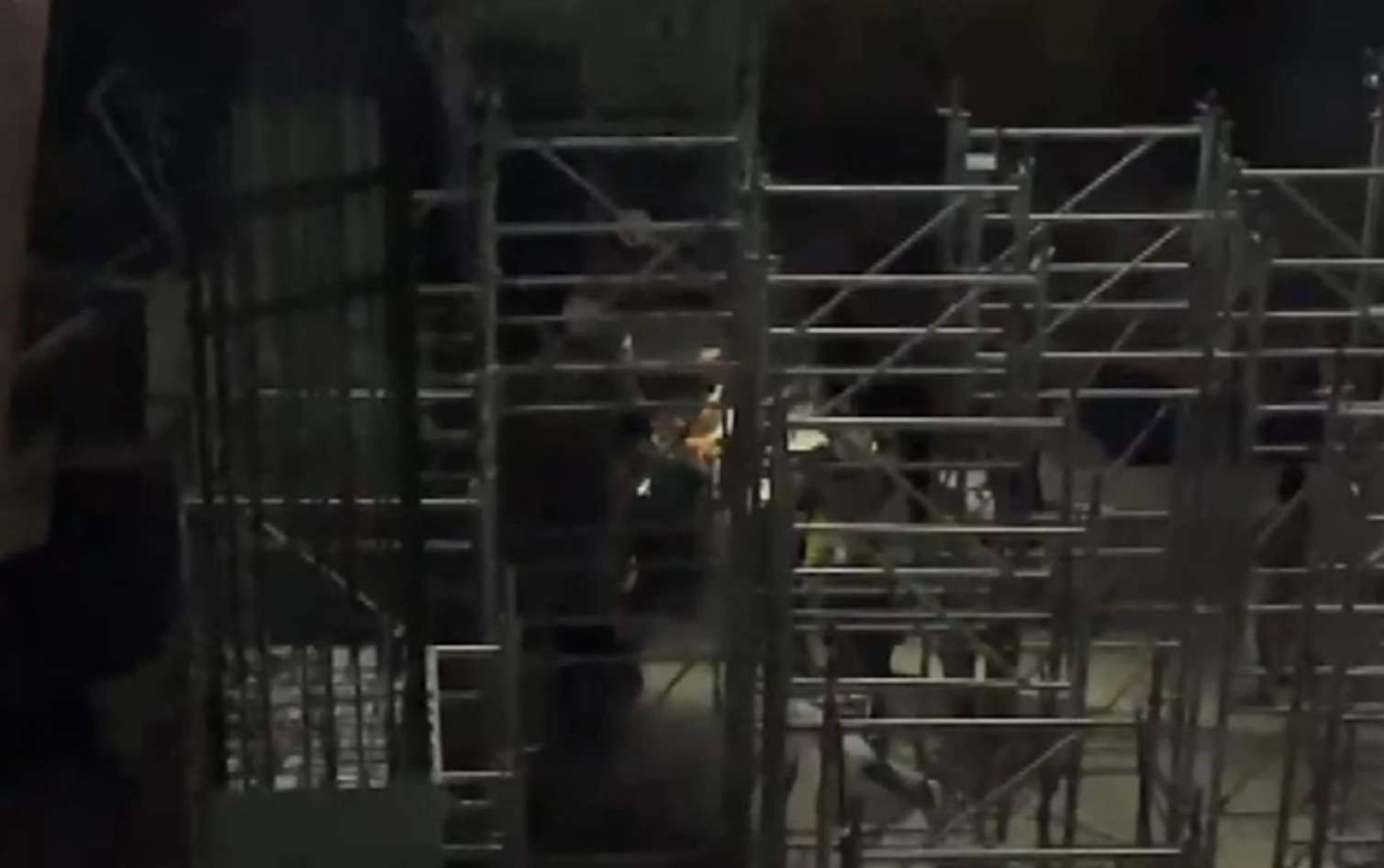 İstanbulda metro tikintisi zamanı çökmə oldu 