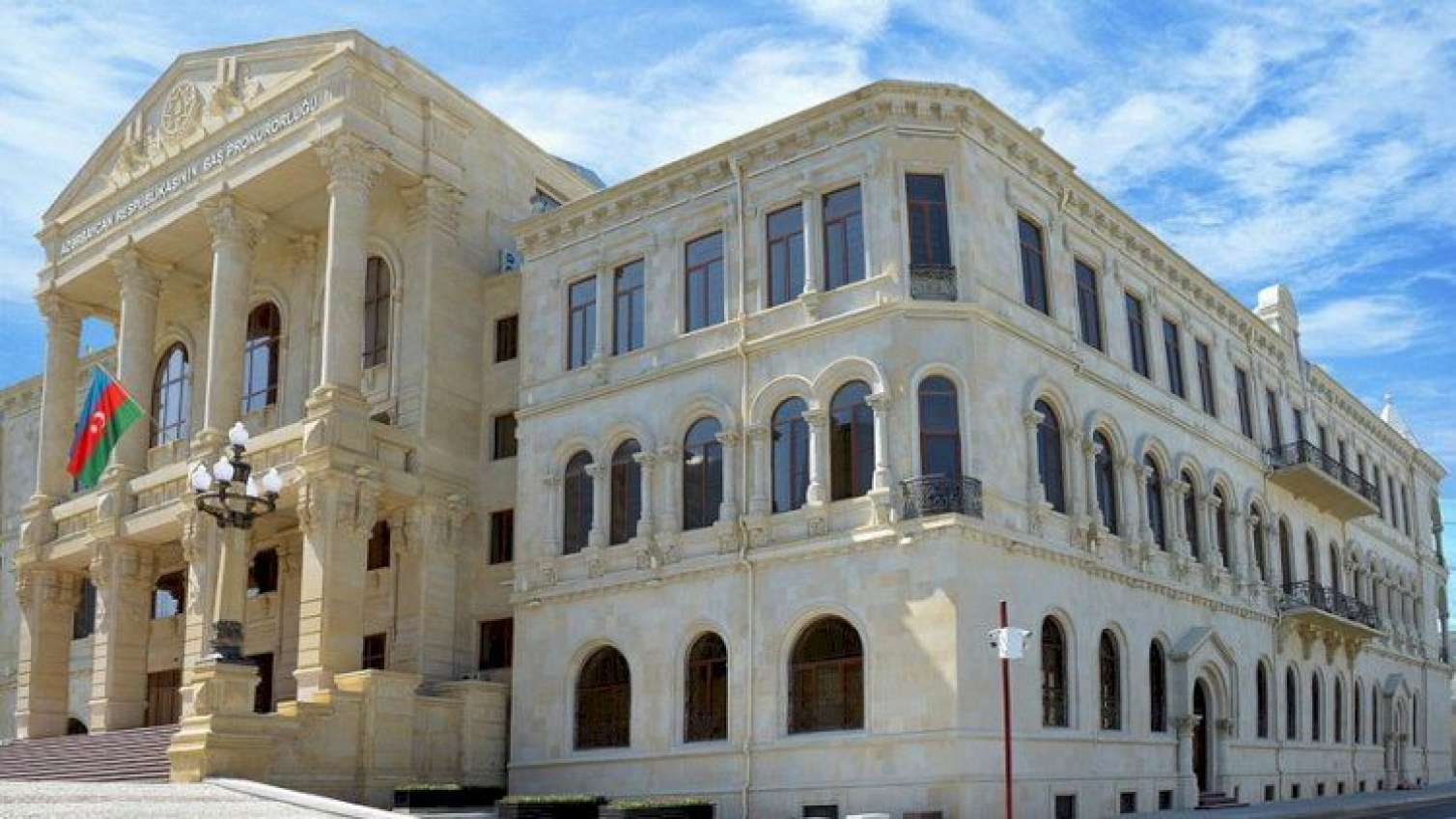 Beynəlxalq axtarışa verilmiş şəxs Azərbaycana gətirildi 