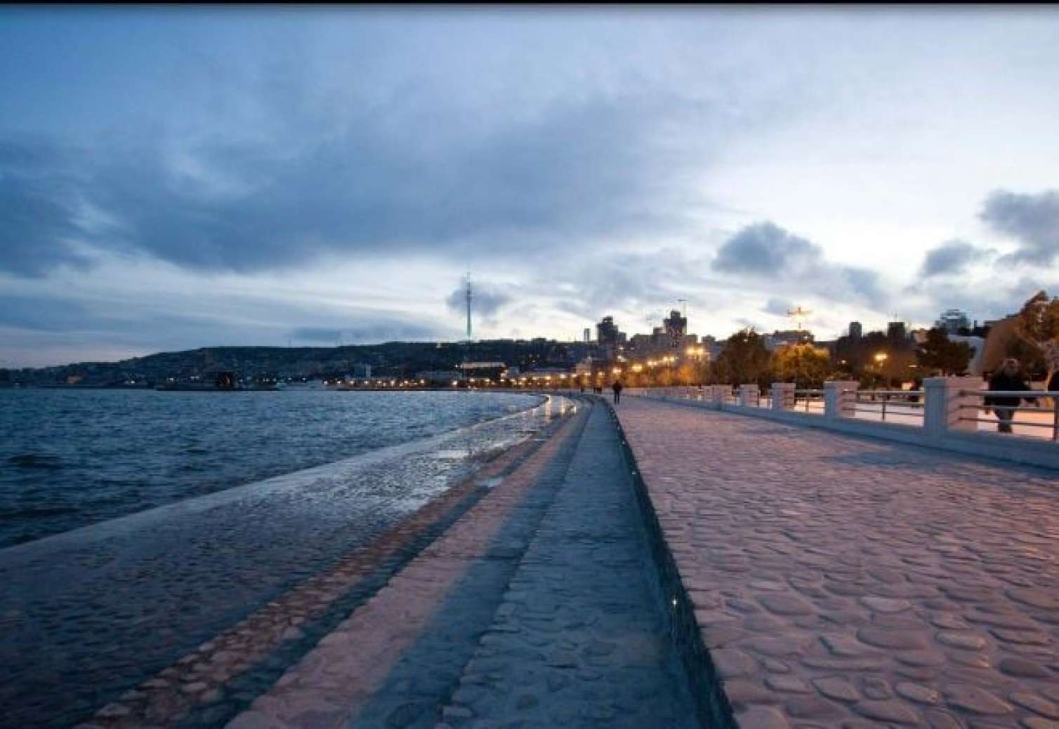 Sabah 22 dərəcə isti olacaq 