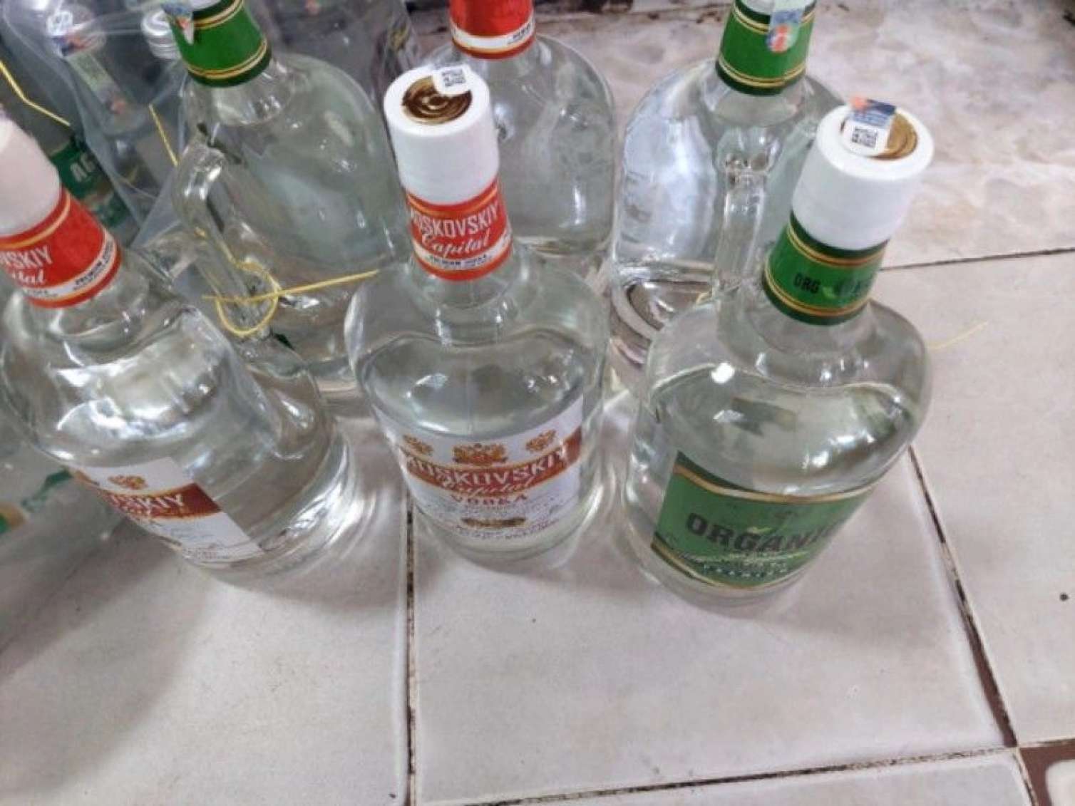 “Azərbaycanda saxta araqlar satılır” – Agentlik 