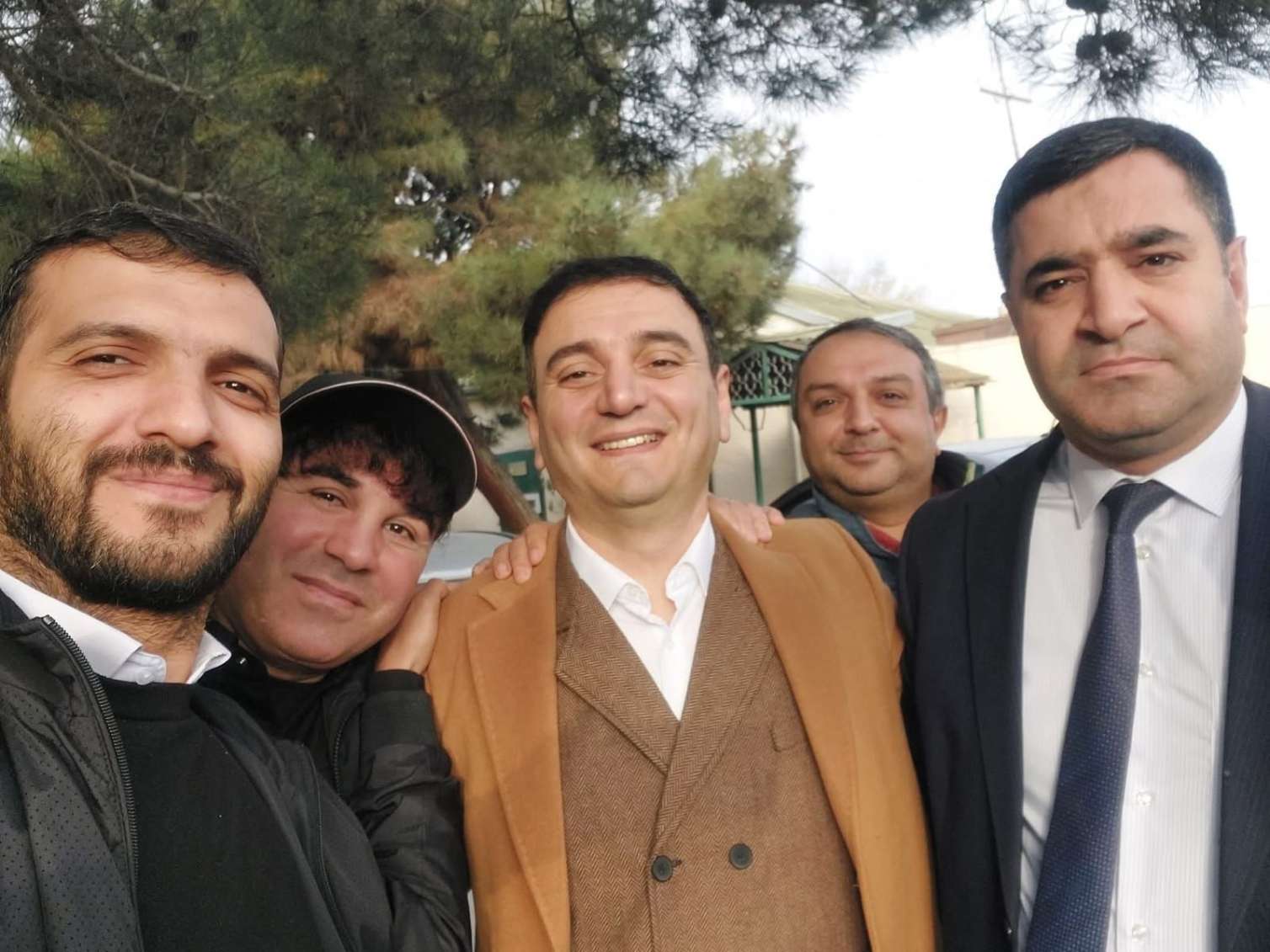 Əziz Orucov azadlığa çıxdı – FOTOLAR 