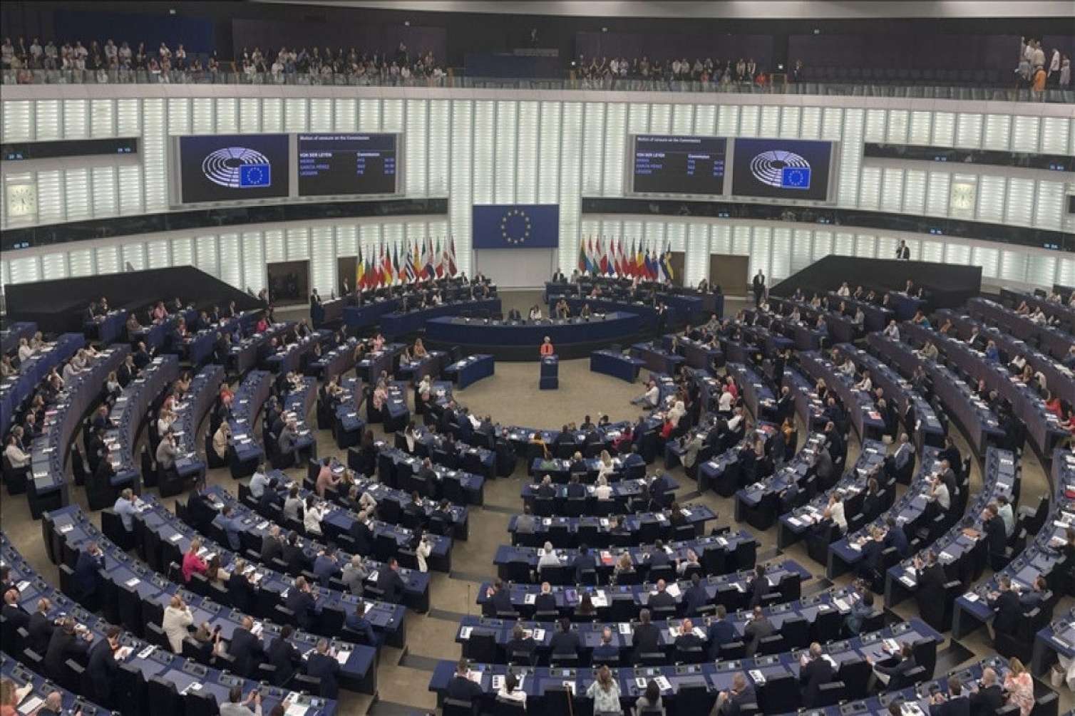 AP Ukrayna ilə bağlı yeni qətnamə qəbul etdi 