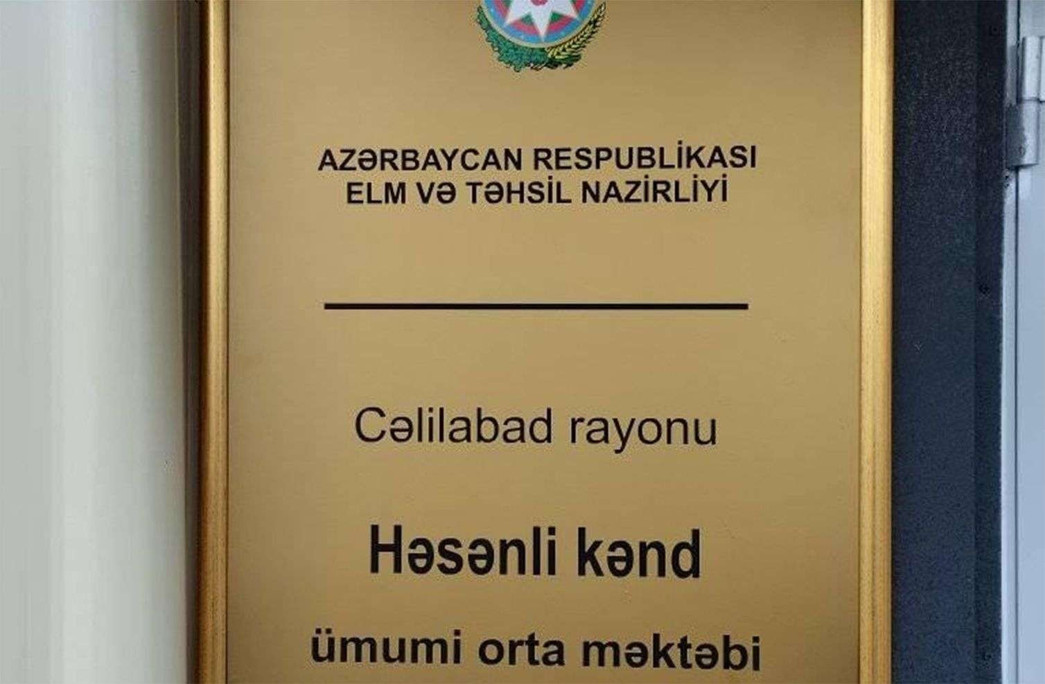 “Mal-qarasını otarmadığım üçün məni işdən çıxardı” – Gözətçidən direktora ittiham – FOTO 