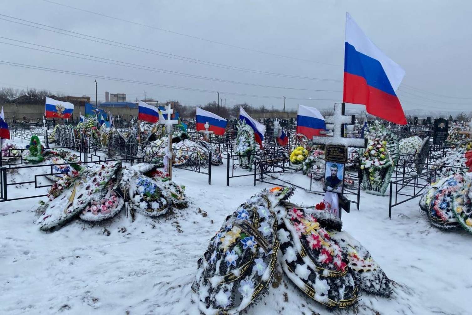 Rusiyanın müharibədəki rəsmi itkisi 152 mindir – Kəndlərdə kişi qıtlığı yaranıb 