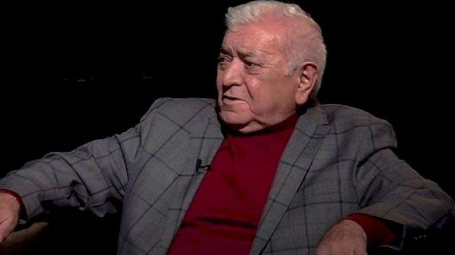 Aqil Abbas: “Başqa nə etsinlər, döysünlər?" 