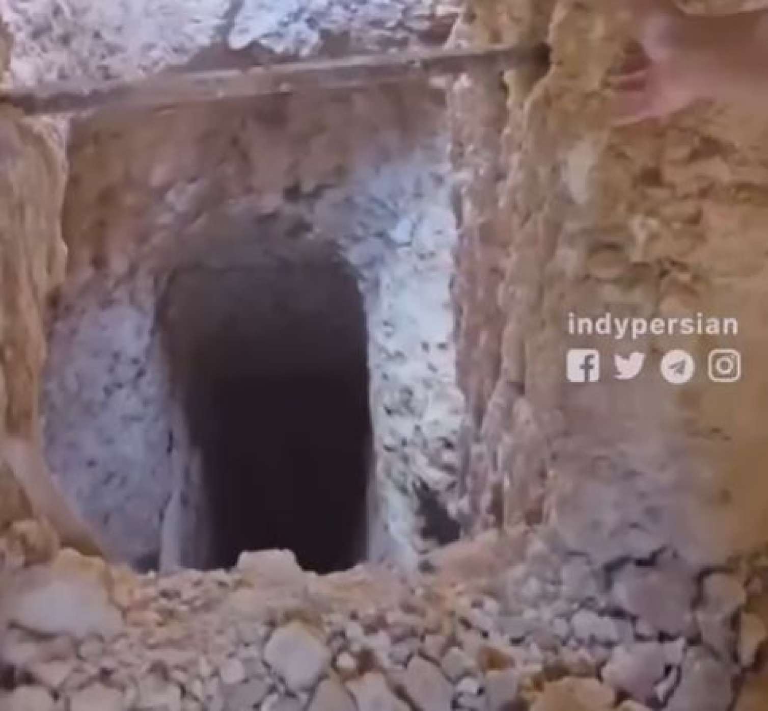 Suriyada Əsəd dövrünə aid gizli zindan aşkarlandı – VİDEO 