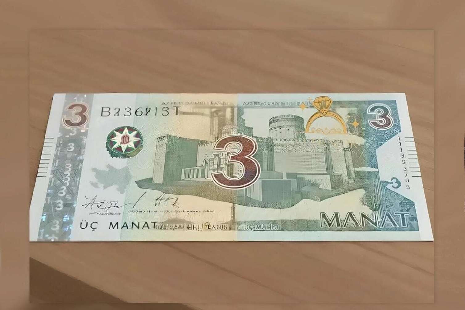 Yeni ildən Azərbaycanda 3 manat tədavülə buraxılacaq? - RƏSMİ 