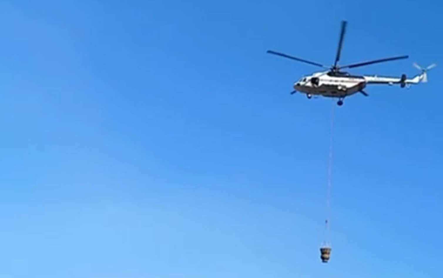 Laçın və Kəlbəcərdəki yanğınlara helikopterlər cəlb olundu 