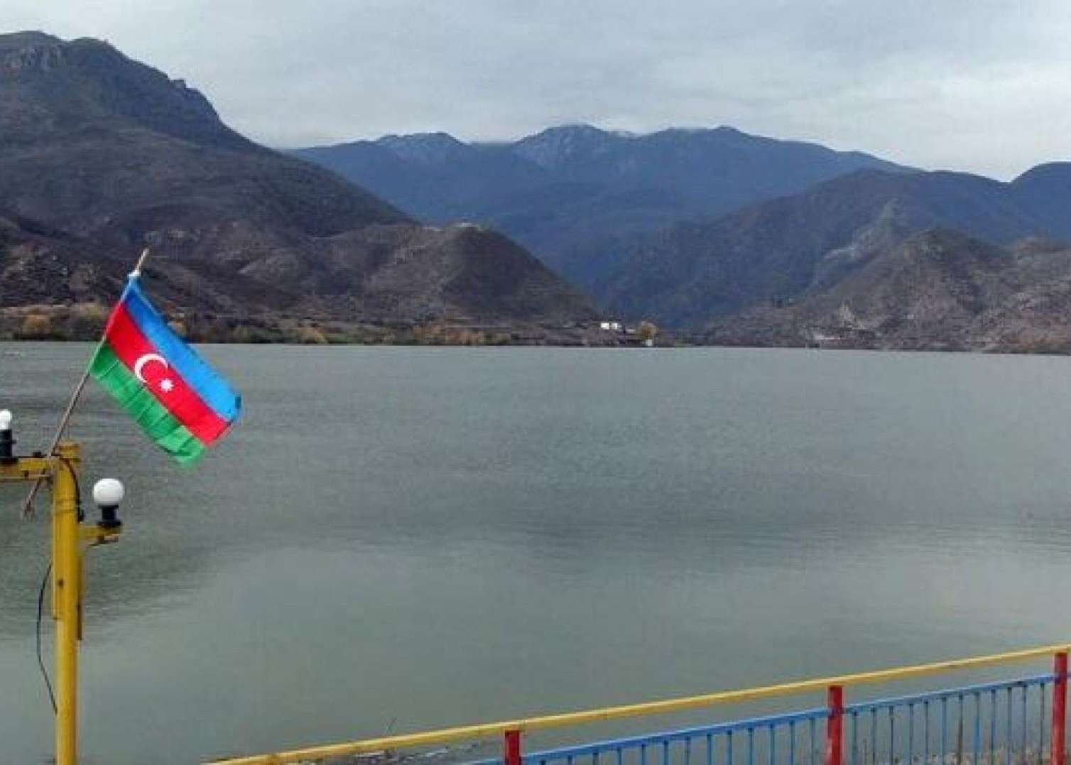 Suqovuşanda 65 min manatlıq ticarət mərkəzi tikiləcək 