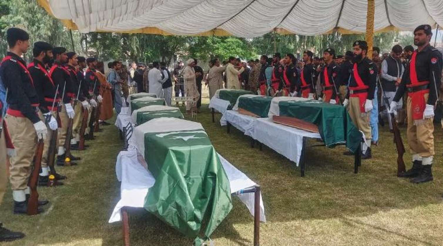 Pakistan ordusu ilə Taliban arasında qanlı döyüşlər - Ölənlər var 